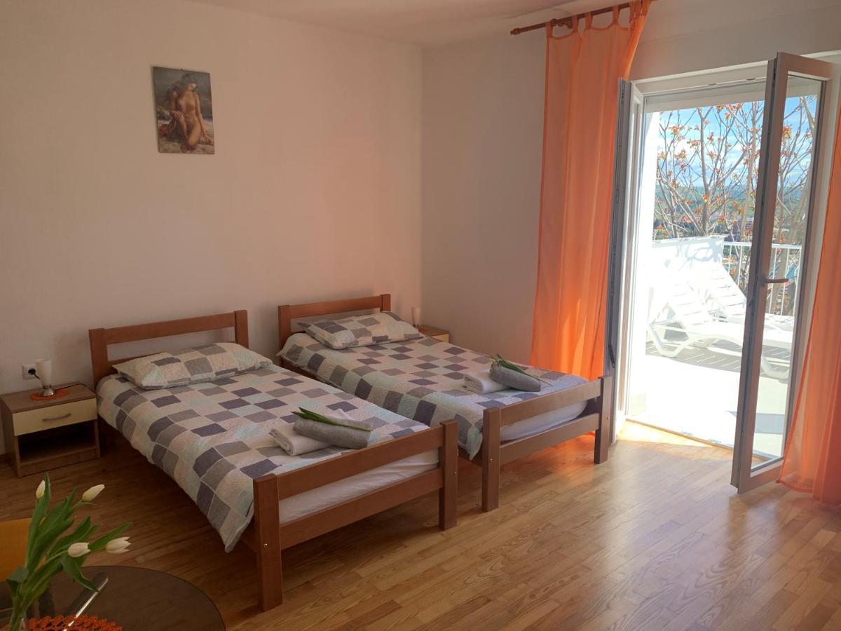 Apartmaji Amitis Apartment Порторож Екстериор снимка